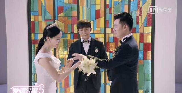 爱情公寓第五部曾小贤 5a1b21daef5e46a8a8469ce6232edf2a.jpeg