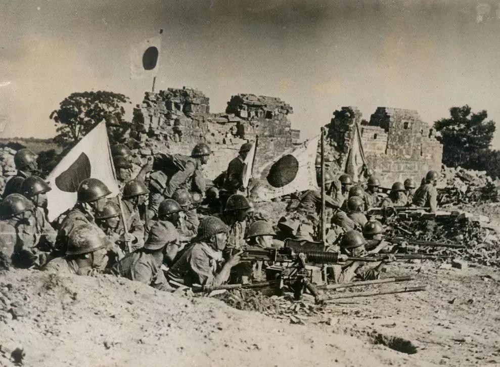 蒋介石|1945审判日本战犯时，蒋介石为何要亲自下令必须枪毙此人？