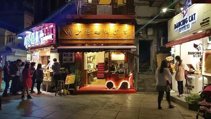 梁志镅:全国必吃的美食街,你去过几条?_玉林街