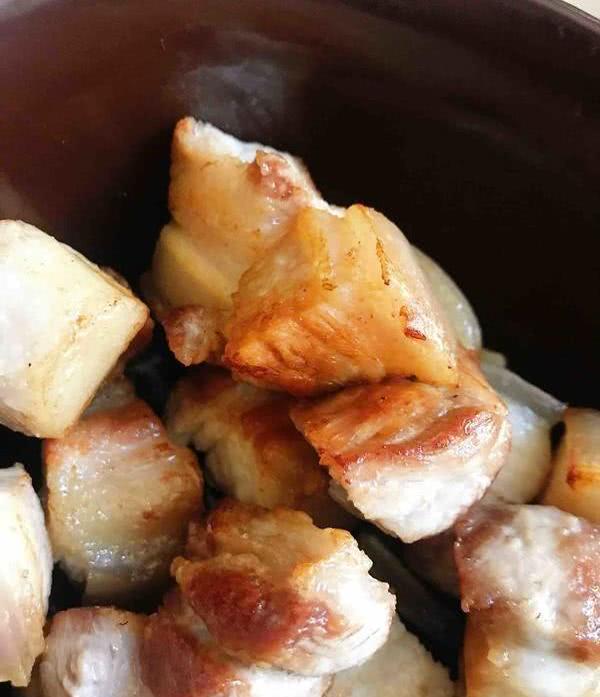 一岁宝宝可以吃羊肉卷吗 a3b00325e32f4ef893ddcf6882a9b3d0.jpeg