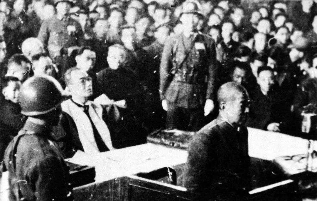 蒋介石|1945审判日本战犯时，蒋介石为何要亲自下令必须枪毙此人？