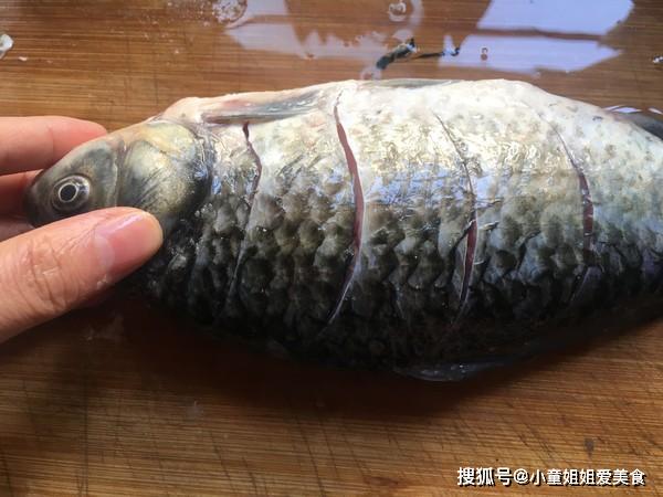 鱼解冻需要用水泡吗 b43c1dbb721f4a89b3afebd320b18d94.jpeg