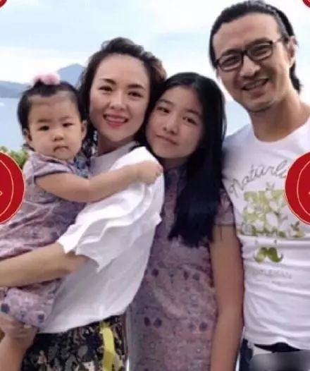 章子怡有儿子么 cebd27949e974c4a90554f65326ba84f.jpeg