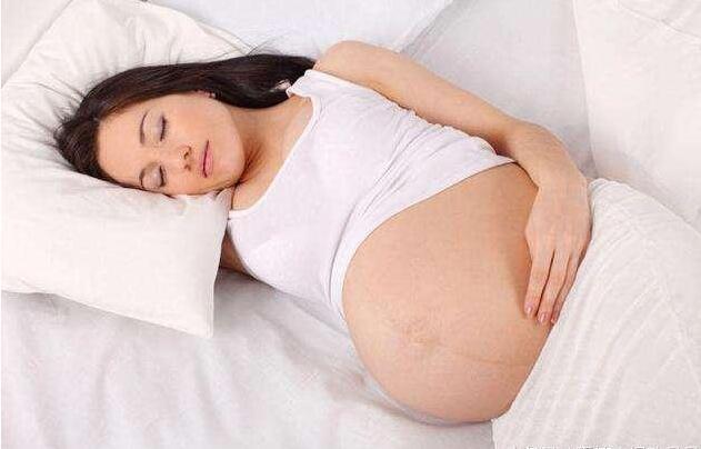 正在备孕或怀孕中的准妈妈们请注意，胎宝宝的大小真的很重要！