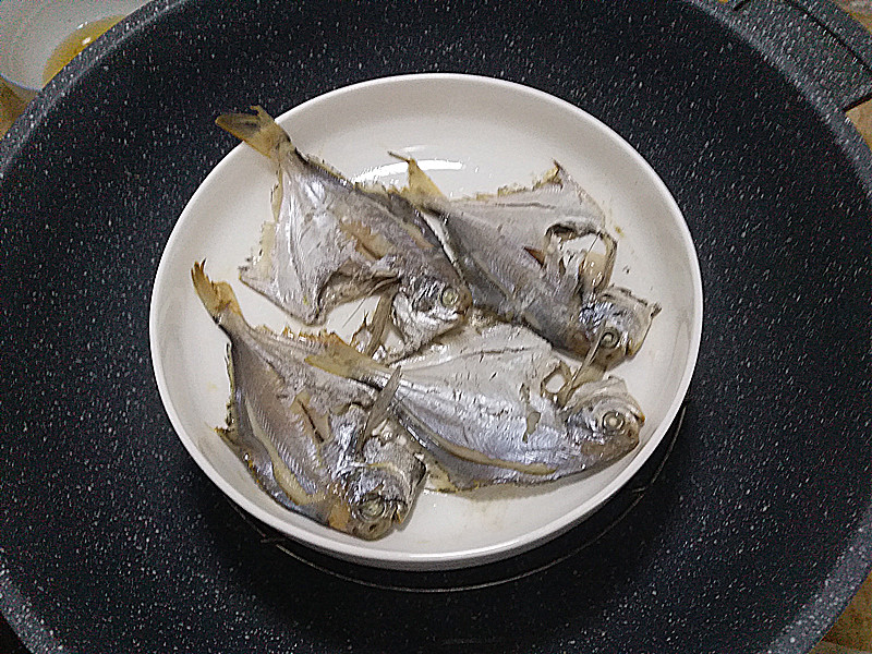 为什么不能吃无鳞鱼 ea63aeb2ac6f43409b9bf9c8cd49d5b2.jpeg
