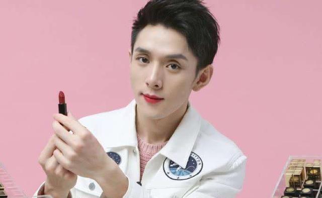 网红背后成功不能复制:李佳琦年赚2亿,李子柒1.6亿