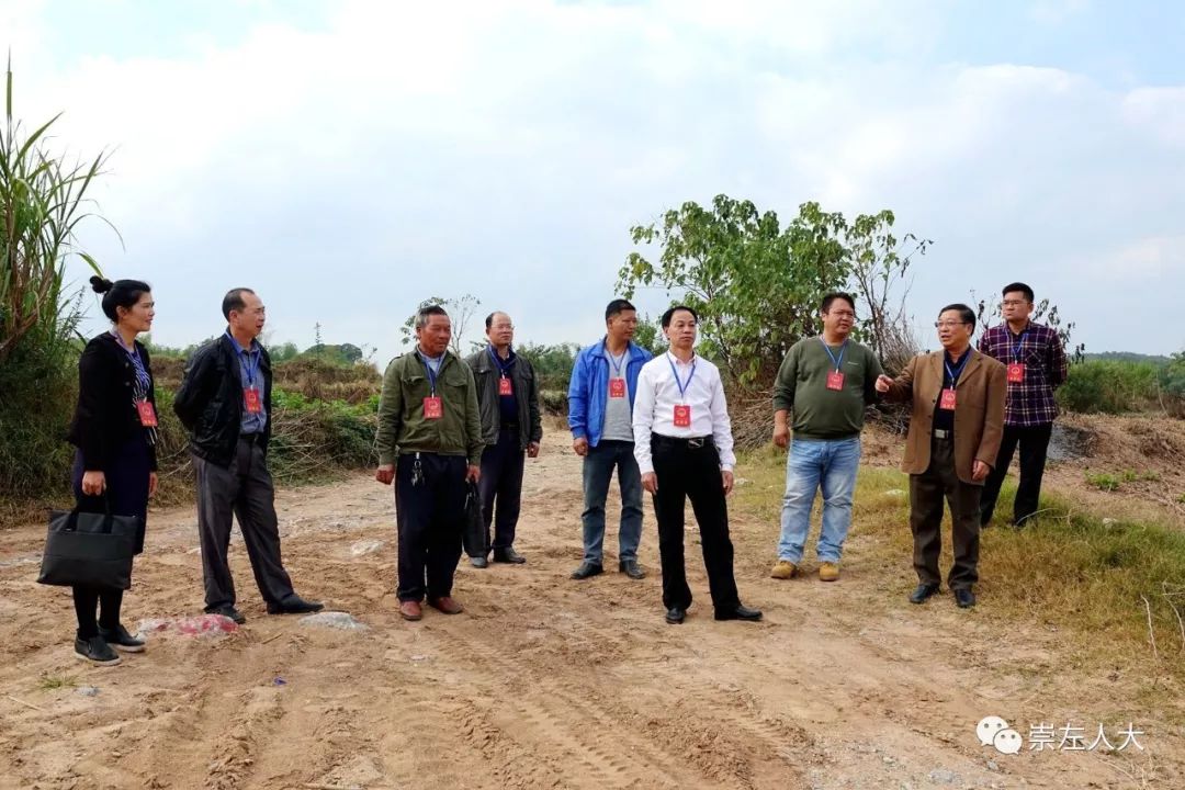 宁明县北江乡下间村代表联络站进站代表现场调研