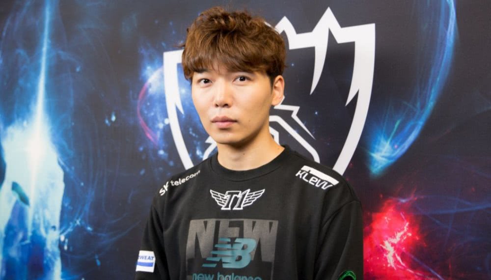 uzi复出首秀人气有多高 50987695ad004de39af9275dafa7b29b.jpeg