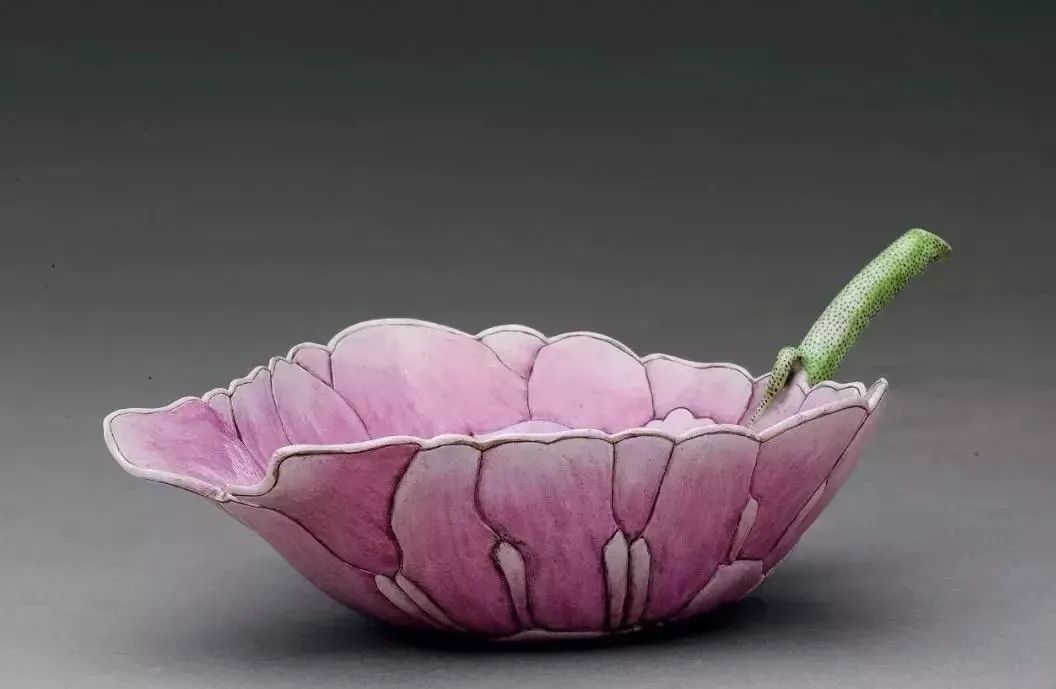 光绪粉彩秋操杯造型特别，背后还有故事_搜狐网