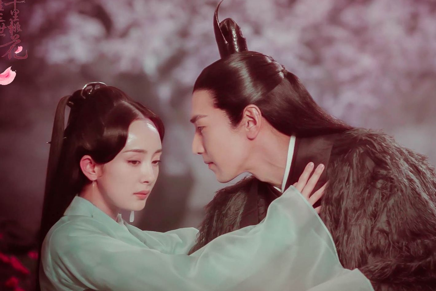 原创《三生三世十里桃花》团子说夜华体力不支,夜华当众抱起了白浅