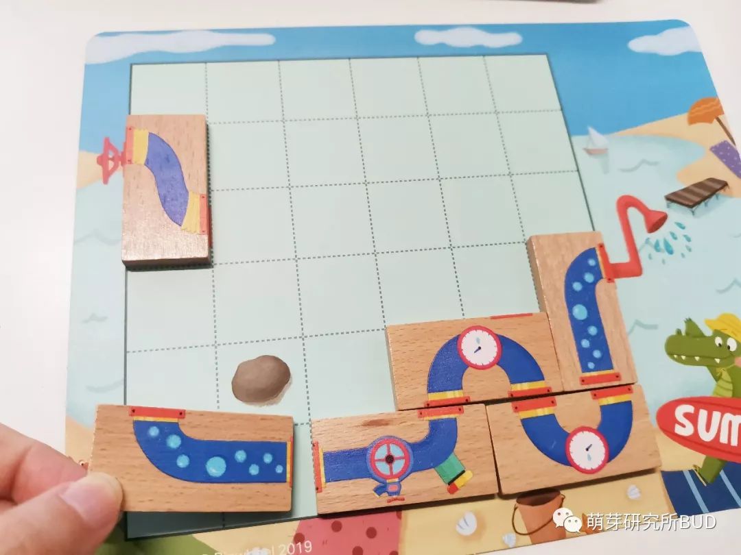 桌游游戏规则 adebc98966494ea7b93fcc82a67ef277.jpeg