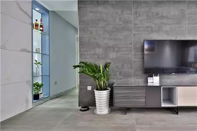 墙面装饰条安装 c46d2e74931c4eedbde2a8f87d3d6ecd.jpeg