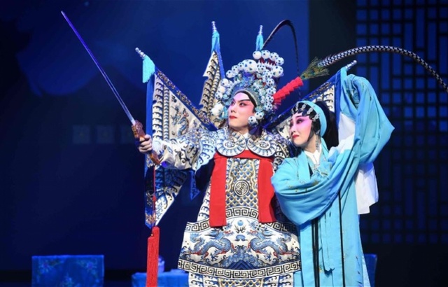 从艺45年,粤剧名家丁凡艺术传承晚会上演经典剧目