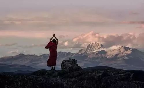 如何让自己变得不懦弱 f53c091b642e4167809d5865ce86f90d.jpeg