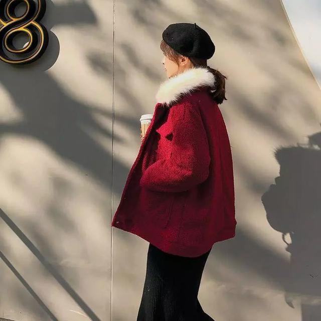 什么是初冬装 0435d294f68c496fa58d443a2a615cda.jpeg