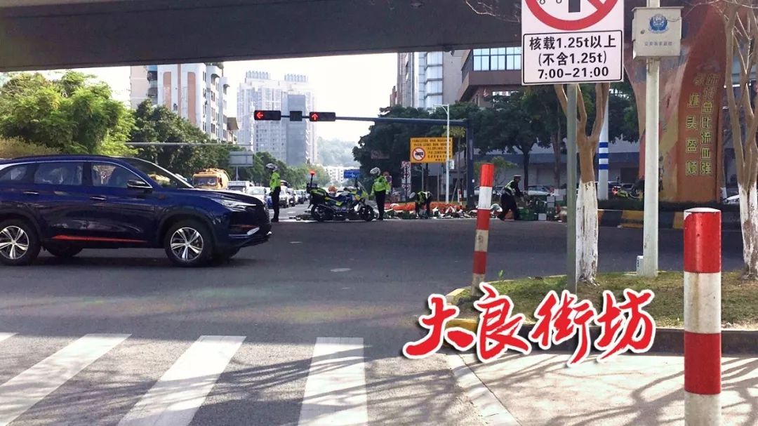 突发!飞马路口,满地珠江啤酒当场爆樽!发生咩事