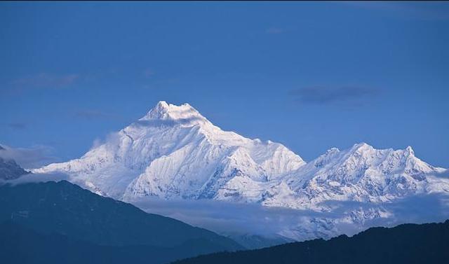 山峰排名_世界十大山峰排名图片(3)