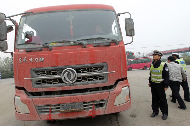 怎么看国几柴油货车 40ec860ec7634155b9be05017fa0256e.jpeg