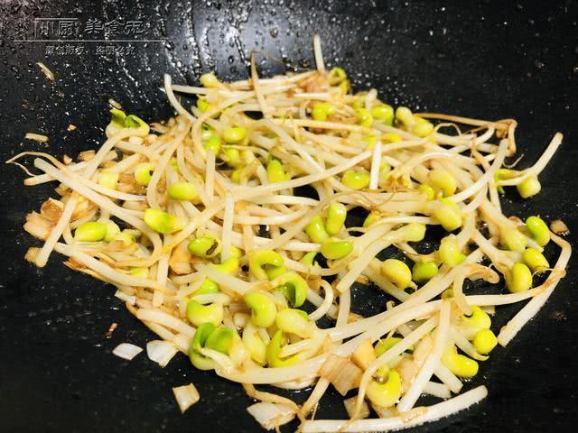 黄豆芽怎么弄的 60778b1f3b5d44e19b7c54b676dd2596.jpeg