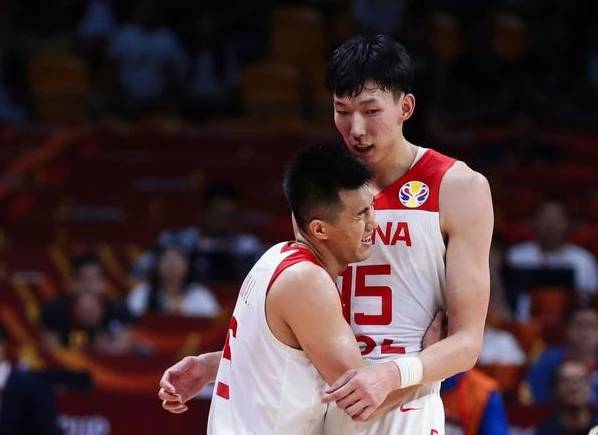 篮球明星周琦 64582f46f7394faf8d218fe442ad8b04.jpeg