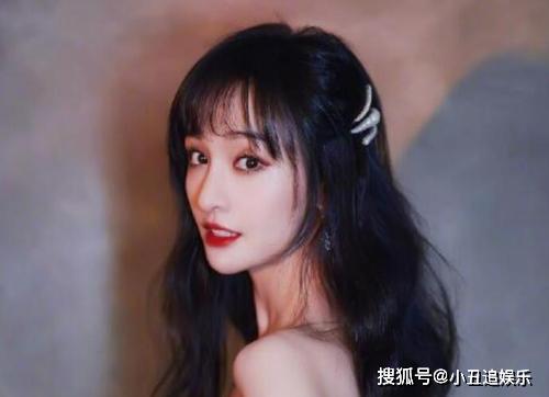 郑爽历任男友分手原因,和张翰相处时间最长,和