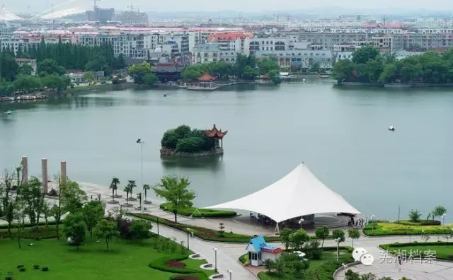 83f1d41b1b834e8db55b7be7a74142