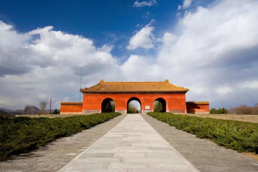 十三陵是谁的陵墓 90558384a485409db8d1088a5ea64f6a.jpeg