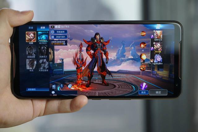 怀疑人生?华硕ROG手机2评测:连赢N盘游戏,靠的不只是120Hz