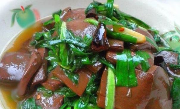 韭菜能和牛肉一块炒吗 e4e324ffbe584493988a74b91399e335.jpeg