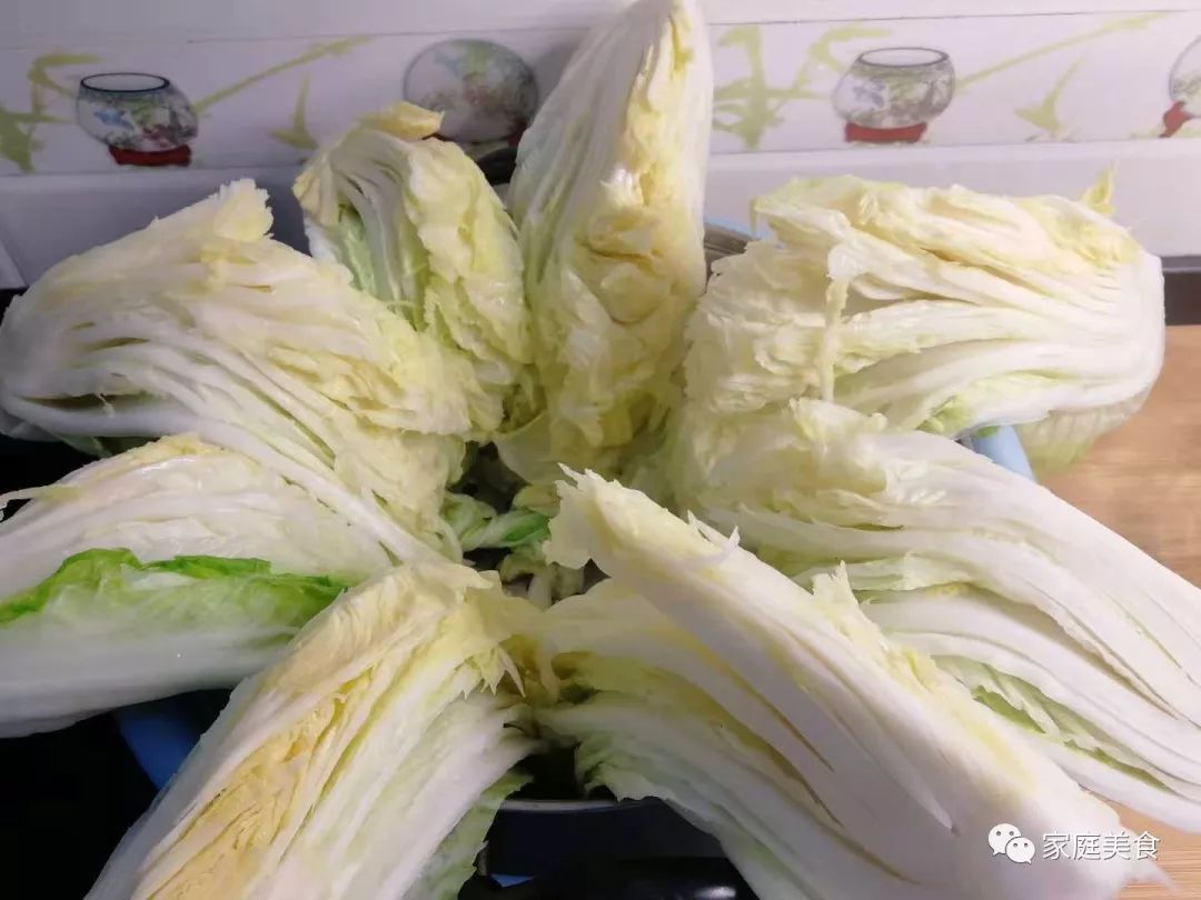 泡菜怎么保存才不会烂 ef9a9fa4f68d4f828202c5f16eceb19a.jpeg