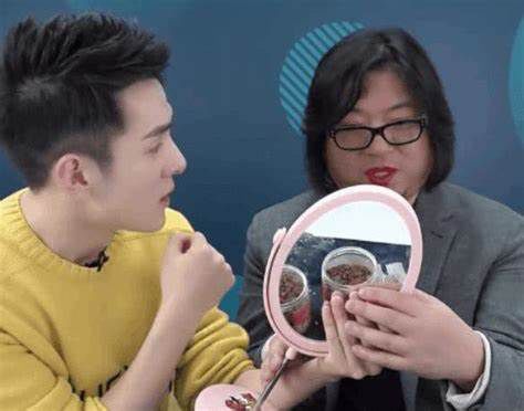 年入1.6亿网红主播投身公益背后：李子柒、李佳