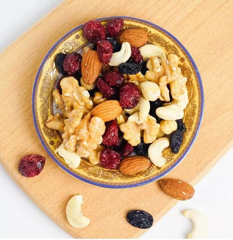 坚果是哪样的 ff1c9aa45a584f9aa17b3935eb192104.jpeg