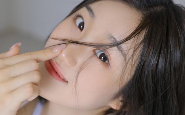 希望多年后你死于心碎，因为思及我          <me