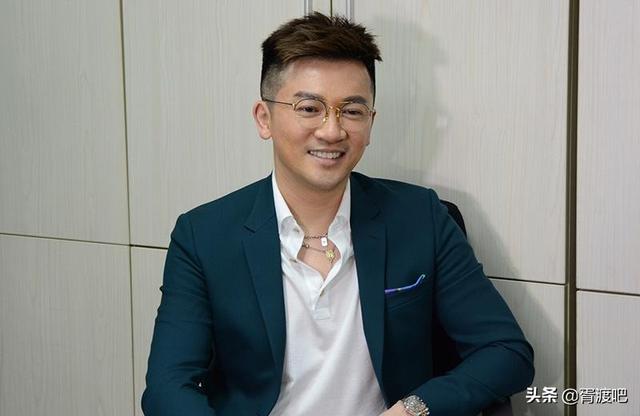 娱乐圈的“黄金剩男”，胡歌上榜，一个比一个