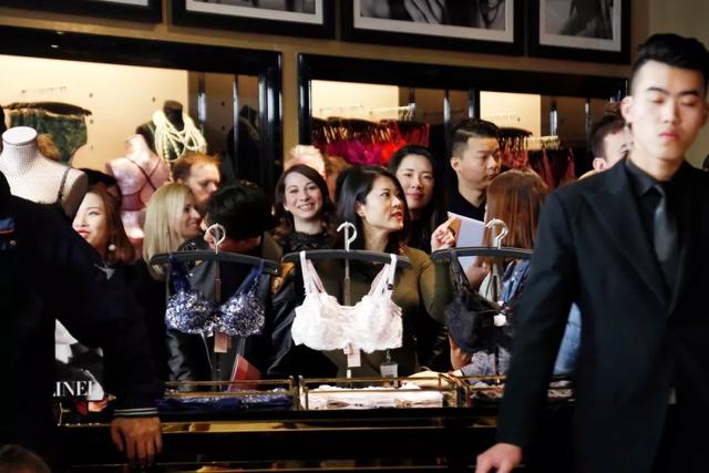 这是一件亏损10个亿，林志玲都救不了的内衣