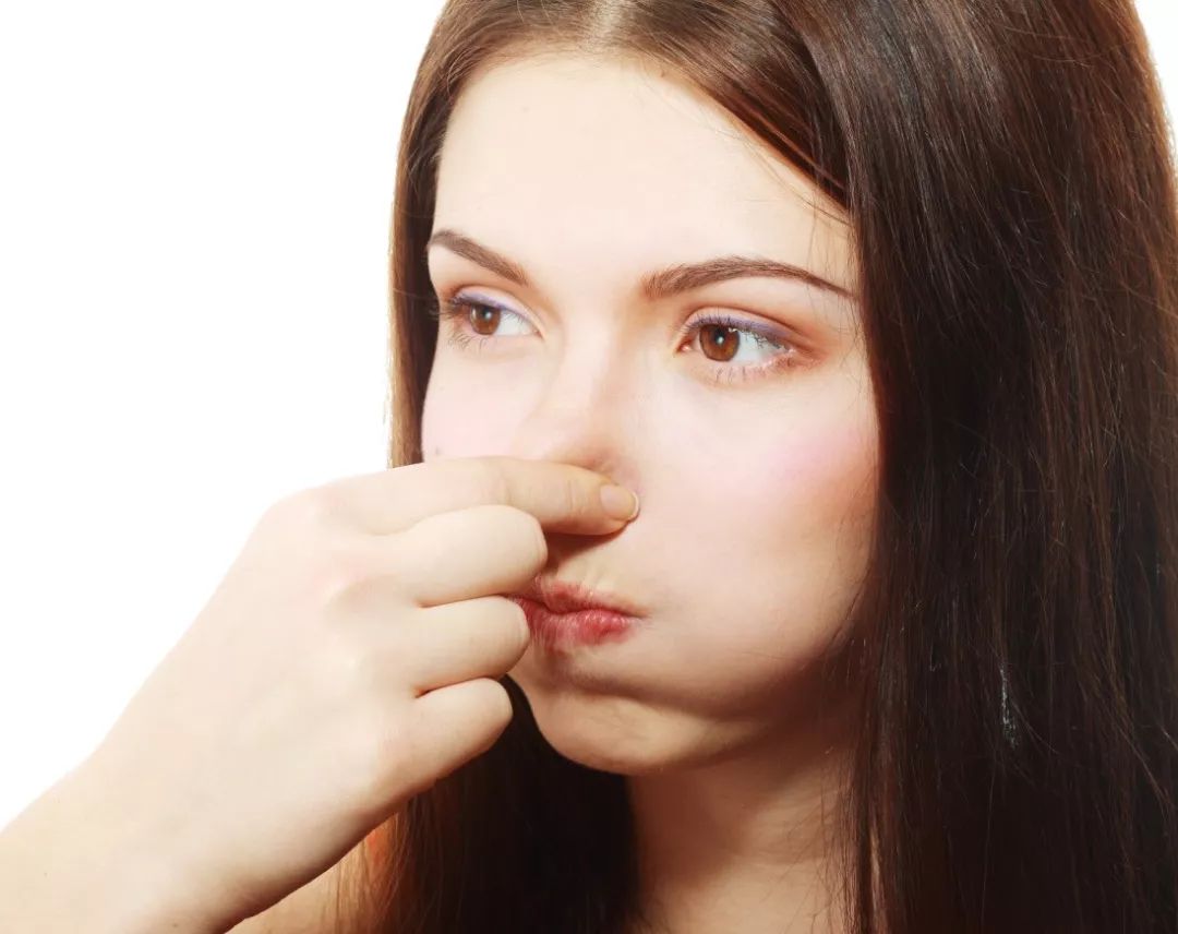 怎么样才能让自己没有狐臭 b71b3b87ccf14cdd95a659407a3fe483.jpeg