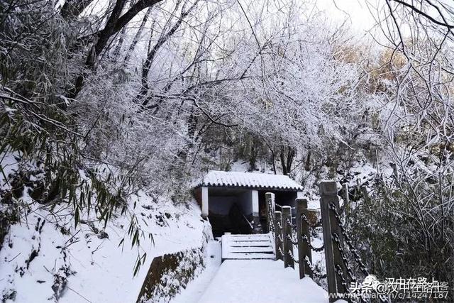 天台雪山来了徒步天台山赏最美雪景