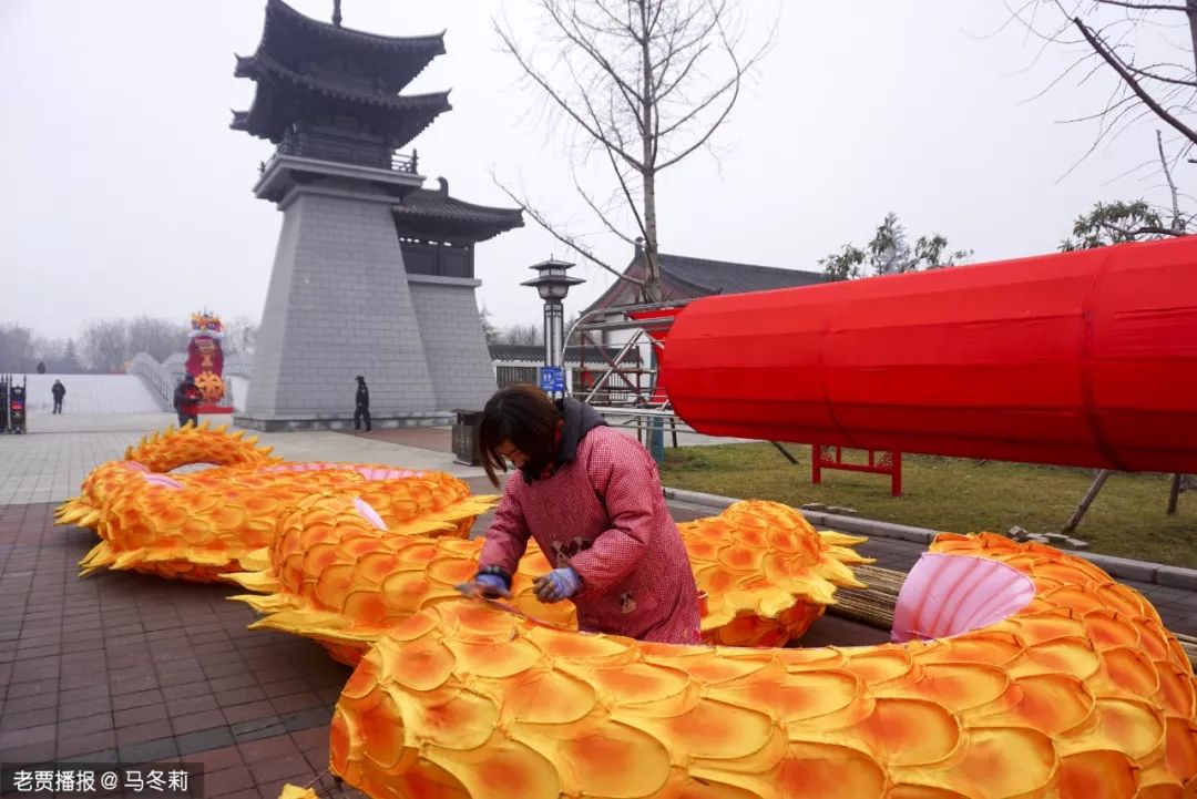 洛阳最火爆的花灯庙会,一票逛两园.