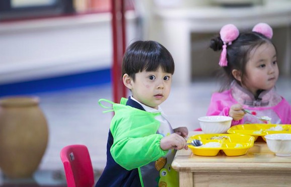 上幼儿园的萌娃需要提前学一年级知识快听老师怎么说