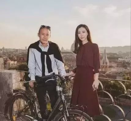 10b1bfaa0aaf49e4a3ec410804c97356.jpeg