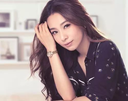 Ů��,��ҲӦ��ӵ��һ�������Լ����ֱ�