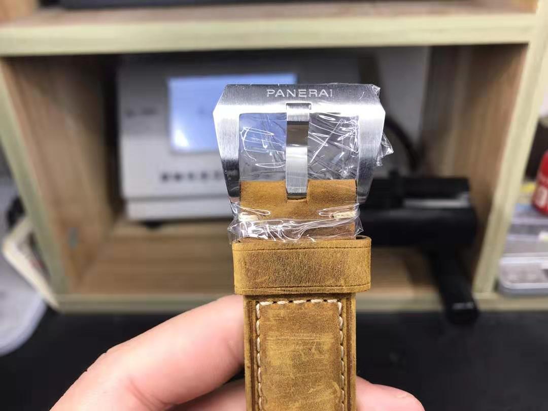 ���ɺ�pam523������ϸ��չʾ,42mm�ߴ�Ҳ������תС����