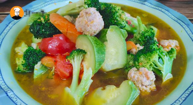 什么菜烧肉圆好吃 65652796982f49898ea5683cdc2f2ec6.jpeg