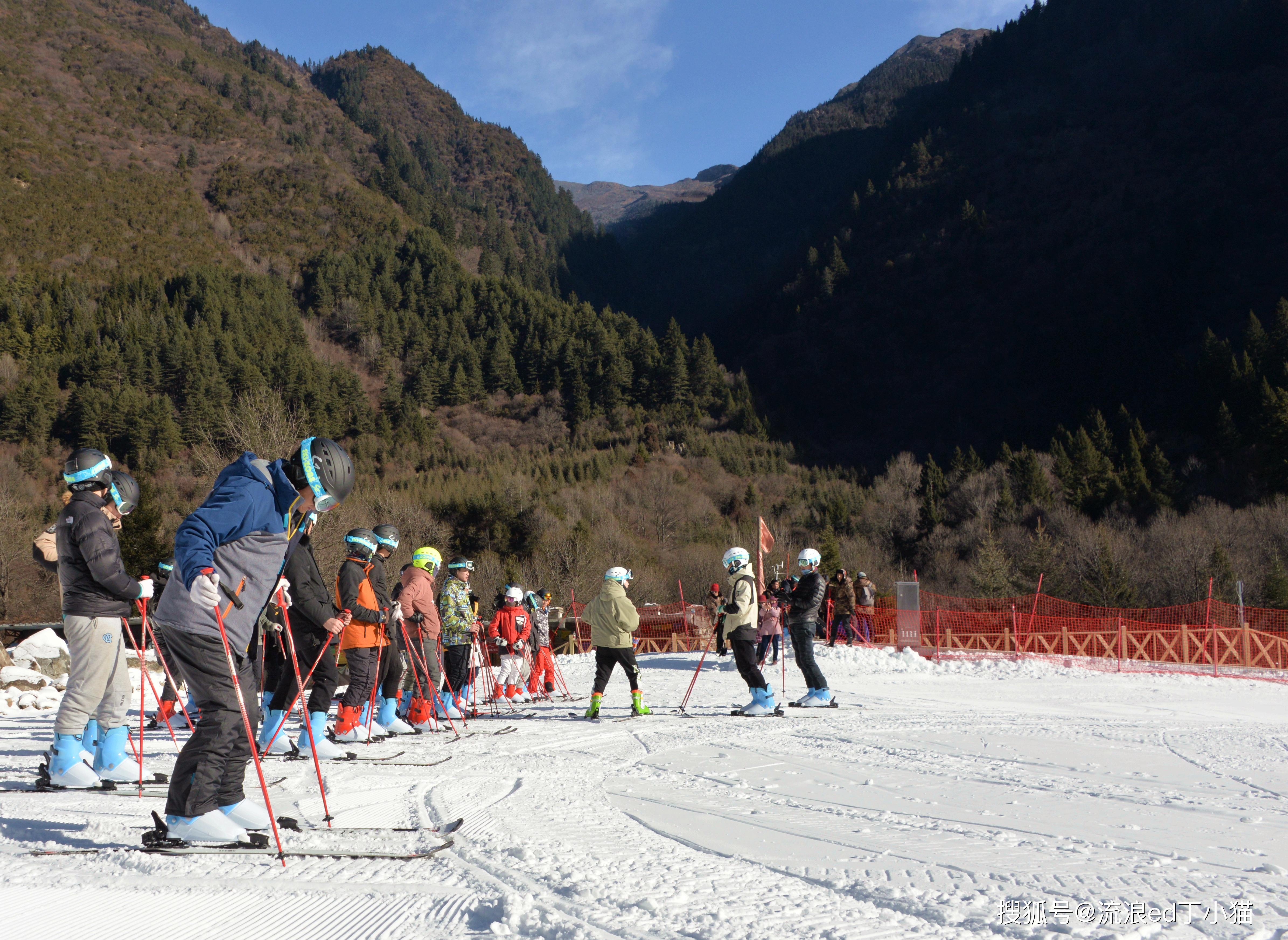 四川冷门滑雪场孟屯河谷,人称:梦开始的地方!仅需9块9就可滑雪两小时