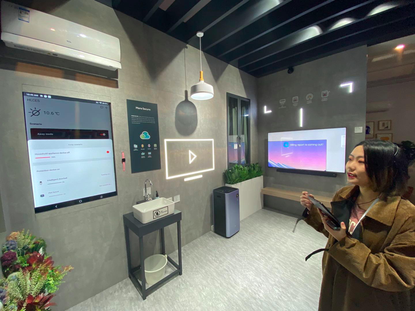 百年电视行业，正在迎来四大关键转折 | CES 202