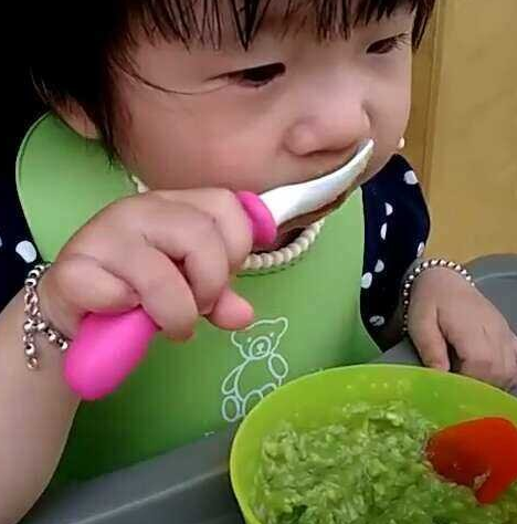 宝宝几个月可以吃辅食果泥 a365c4b2121448399d976302ce977f38.png