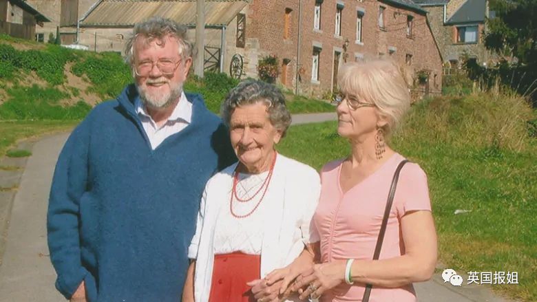 英国报姐：生孩子不疼，亲妈去世不哭，居然有人天生感觉不到痛苦？