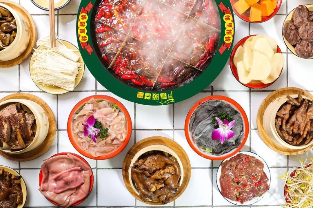 承德这家是什么神仙卤味火锅?一口就香掉我的魂儿