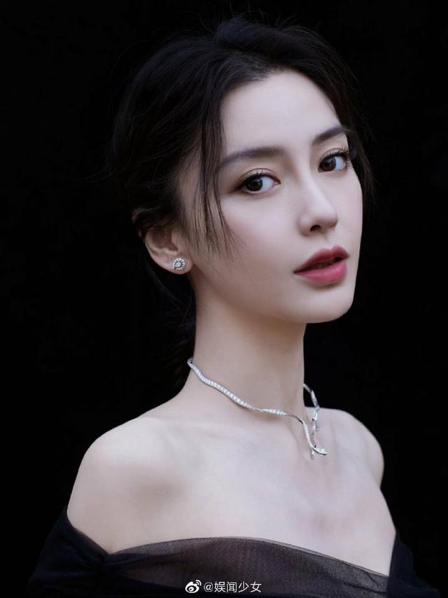 杨幂杨颖杨紫 三杨 首同框,杨紫一句话把杨幂逗得合不拢嘴图片 34142 640x854