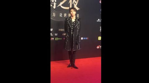 微博之夜是在哪个平台上播出的 db7ee7300f074f979aa723da5cdbe533.jpeg